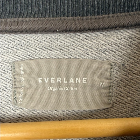 Everlane Organic Cotton Gray Sweatshirt Size Medium - Picture 2 of 9